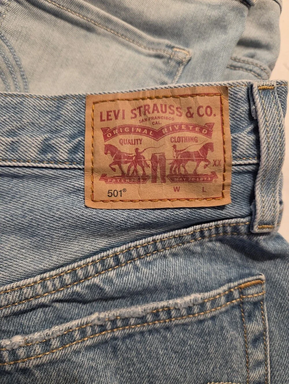 Levi's Light Blue Distressed Denim Cutoff Shorts sz 24
